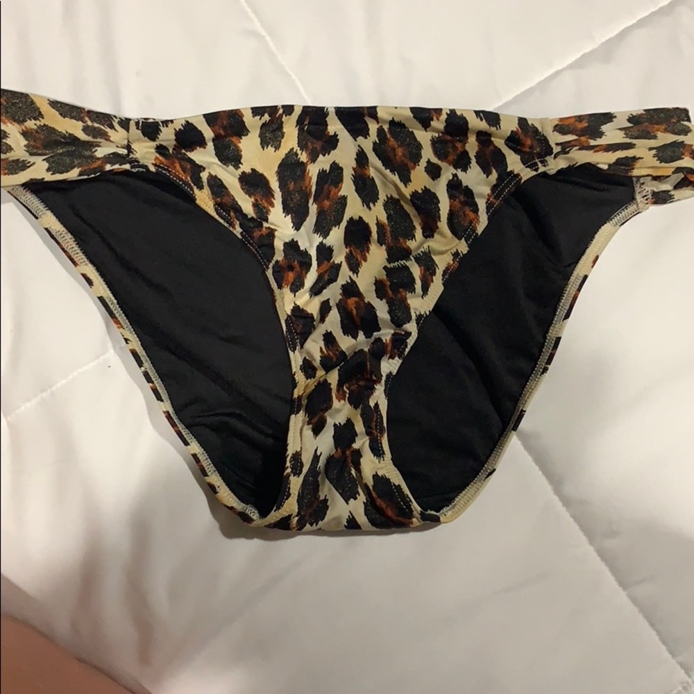 Bathing suit